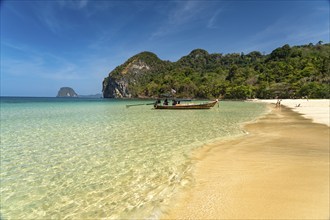 On Farang or Charlie Beach on the island of Koh Mook in the Andaman Sea, Thailand, Asia