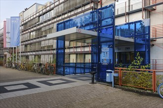 Entrance to the ZMK, Centre for Dental, Oral and Maxillofacial Medicine, Dental Clinic, University