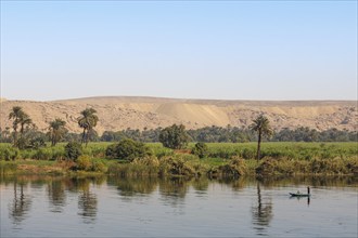 Landscape on the Nile, fishing boat, Nile bank, Egypt, Africa