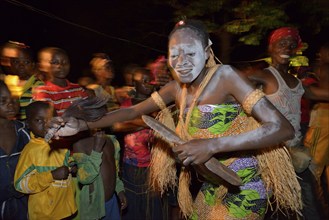 Sick woman dancing a healing dance, healing ceremony, Nklala, Bandundu Province, Democratic