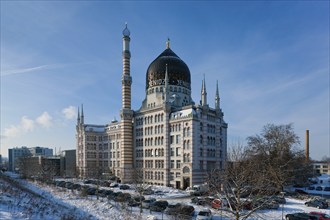 Yenidze in winter, formerly a cigarette factory, is now an office block with a restaurant and 1001