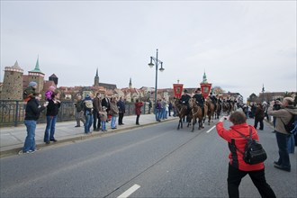 Every year at Easter there are about 5 processions in Lusatia, each with about 200 riders. The