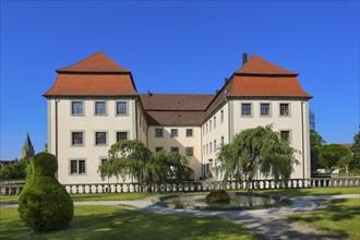 Geislingen moated castle, three-winged moated castle complex, former manor house of the Lords of