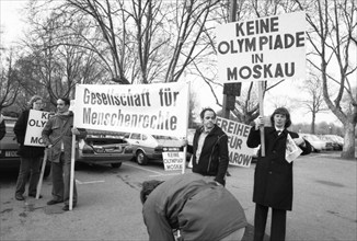 The Yes and No to the 1980 Moscow Olympics brought protesters to the Westfalenhalle on 20.4.1980 in