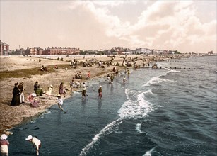 Beach at Littlehampton, town in West Sussex in south-east England, ca 1895, England, Historical,