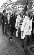 More than 10, 000 students demonstrated in Düsseldorf on 7 November 1974 for more Bafoeg and