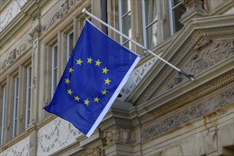 Flag of the European Union, EU, on a house facade, Strasbourg, Département Bas-Rhin, Alsace,