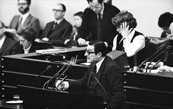 The German Bundestag with the debate on the Radical Decree on 15.11.1974 in Bonn.Werner Maihofer