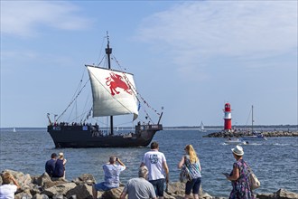 Hanseatic cog, Baltic Sea, pier light, Hanse Sail, Warnemünde, Rostock, Mecklenburg-Western