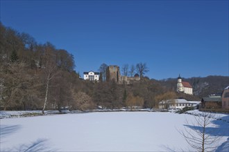 Tharandt Castle is the ruins of an important Spornburg for Saxon history on a mountain spur