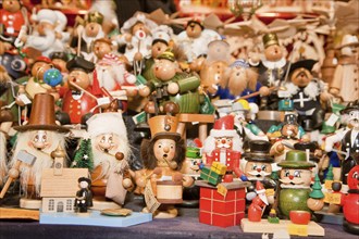 Striezelmarkt, which has been organised since 1434, is the oldest Christmas market in Germany and