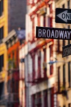 Depth of field, houses, blurred, colourful, facade, Broadway, Manhattan, New York City, USA, North