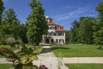 Lindich Castle, built between 1738 and 1741 by Prince Friedrich Ludwig, hunting and pleasure