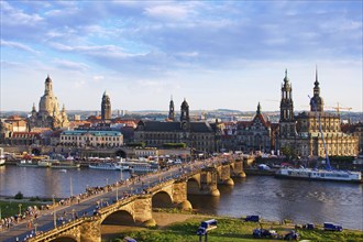 DEU Saxony Dresden Dresden Silhouette