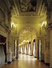 Semperoper upper foyer