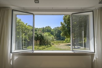 Mies van der Rohe House, House Lemke, Oberseestraße, Alt-Hohenschönhausen, Lichtenberg, Berlin,