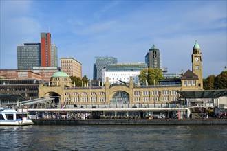 St. Pauli Landing Bridges on the River Elbe, Hamburg, Land Hamburg, Germany, Europe