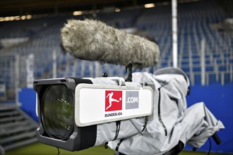 TV camera, outdoor microphone, logo, Bundesliga, SportCAST, PreZero Arena, Sinsheim,