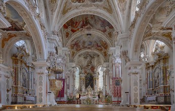 Interior view of the central nave, chancel, choir, collegiate basilica, collegiate church,