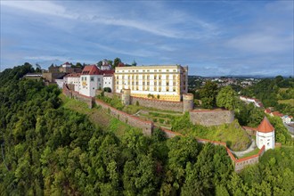 Veste Oberhaus, built 1219-1800, aerial view, Dreiflüssestadt Passau, independent university town,