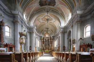 Nave, main altar, church Basilica Parrocchiale SS. Filippo e Giacomo, Cortina dAmpezzo, Province of