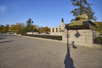 Tiergarten Soviet Memorial on Straße des 17. Juni in Berlin, capital city, independent city,