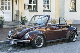 Vintage Volkswagen VW Beetle Cabriolet, convertible, restored, refined, wide tyres, wide tyres,