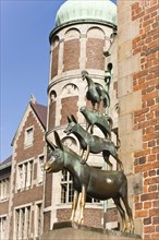 Bremen Town Musicians, bronze statue, artist Gerhard Marcks from 1953, Bremen, Germany, Europe