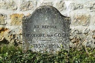 Auvers-sur-Oise. Tomb of Theo Van Gogh brother of Vincent at the cemetery. Val-d'Oise department.