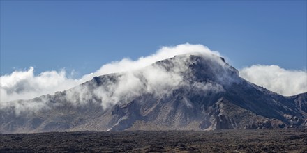 The summit of Montaña Guajara, also: Alto de Guajara, 2715m, crater walls, Caldera de las Cañadas,