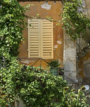 House facade of an old villa at the Roman Baths in Sanssouci Park in Potsdam, Brandenburg, Germany,