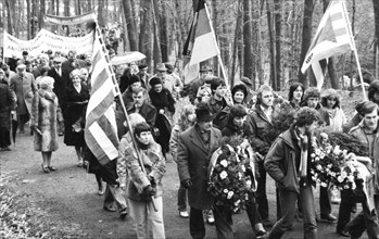 The tribute to those murdered by the Nazis on Good Friday 1945 was also a demonstration against