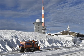 Winter service in front of Brocken railway station, Saxony-Anhalt, Germany, Europe