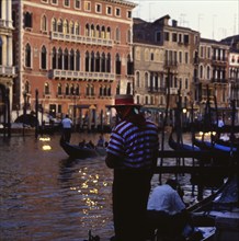 The city of the lagoons, here in Venice on 21.8.1994, is always worth a visit, ITA, Italy, Europe