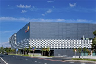 Centrum Galerie in Dresden. The aluminium honeycomb façade typical of the old GDR Centrum