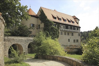 Rabenstein Castle, former High Medieval Spornburg, Ahorntal municipality, Franconian Switzerland,