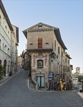 Piazzetta Ruggero Bonghi, Assisi, Umbria, Italy, Europe