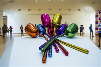 Guggenheim Museum, architect Frank Gehry, interior view, artist Jeff Koons, Bilbao, Basque Country,