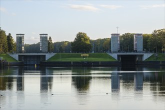 Meppen lock on the Dortmund-Ems Canal, Meppen, Emsland, Lower Saxony, Germany, Europe