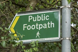 Signpost, public footpath, Upper Beeding, South Downs, West Sussex, England, Great Britain