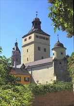 Germany, Middle Franconia, town of Weissenburg, the Ellinger Gate and the steeple of St Andrew's