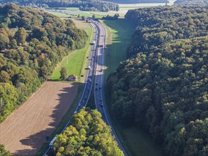 A8 motorway near Hohenstadt in the Swabian Alb. The two directional carriageways separate here. For