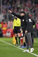 Coach Sebastian Hoeneß VfB Stuttgart gestures, gesture, on the sidelines, Allianz Arena, Munich,