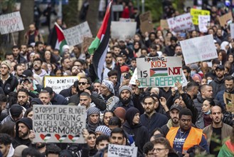 Rally of pro-Palestinian demonstrators. They demand an end to the oppression of the Palestinians