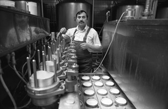 Milk processing at Westmilch on 20.05.1980 in Bochum, Germany, Europe