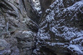 Winter, snowy landscape, hiking trail through the Breitachklamm gorge near Oberstdorf, Oberallgäu,