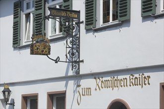 Nose plate with crown from the restaurant Zum römischen Kaiser, brewery, Glaabsbräu, inscription,