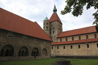 St. Bonifatius, a former free-world ladies' convent with a collegiate church in Freckenhorst,