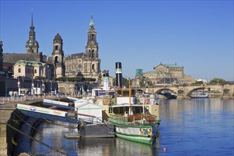 DEU Saxony Dresden Dresden Silhouette