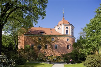 Zittau Fleischerbastei with flower clock and Meissen porcelain carillon